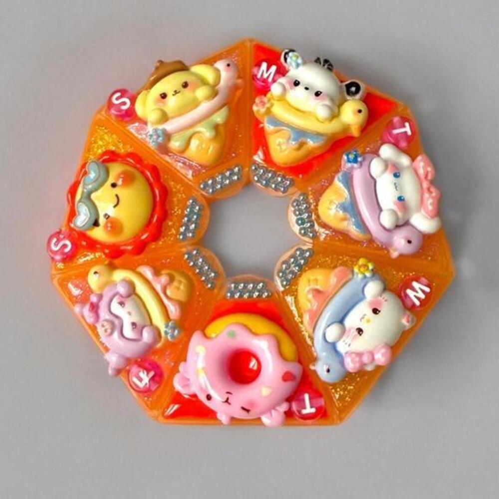 Decoden Handmade Pill Case, Kawaii Sanrio Beach Junk Box, Summer Vacation Melody